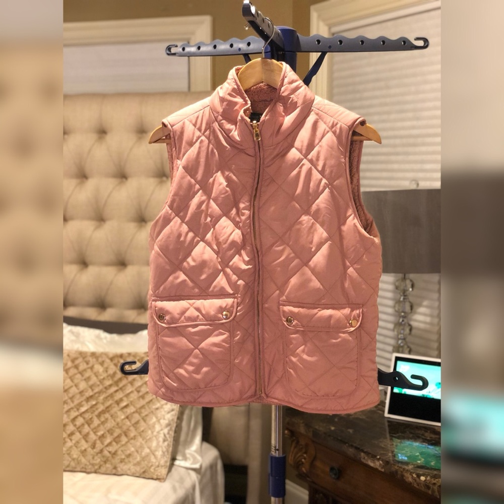 BLUSH PINK VEST